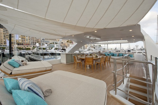 Luxury yacht SCORPION - Sundeck sunpads, seating and alfresco dining