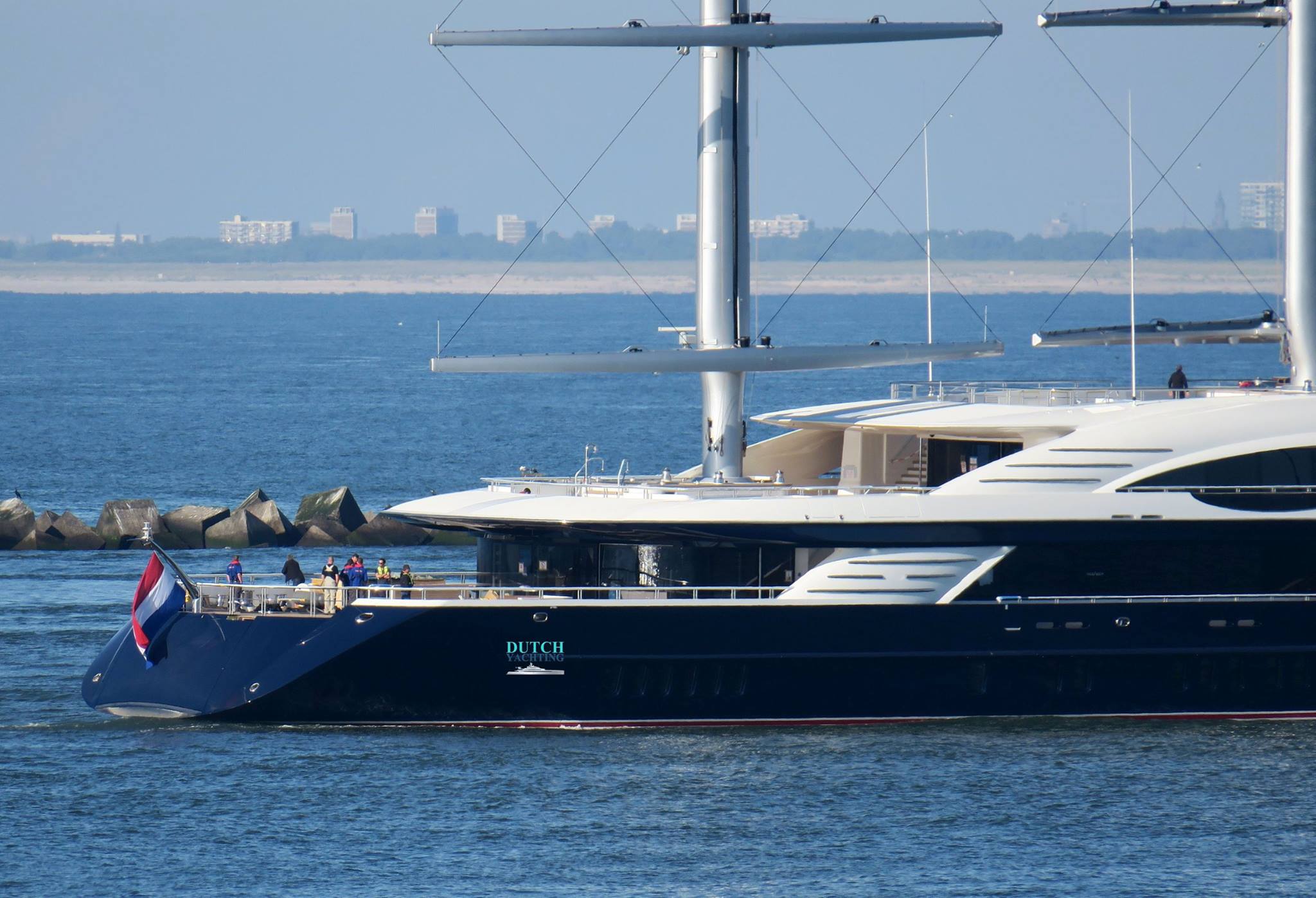black pearl mega yacht