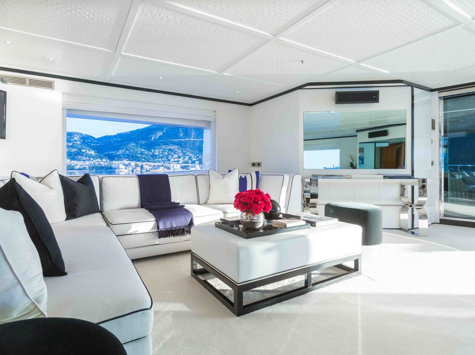 Luxury yacht MISCHIEF Skylounge seating — Yacht Charter & Superyacht News