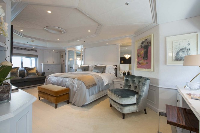 Luxury yacht MOSAIQUE - Master suite