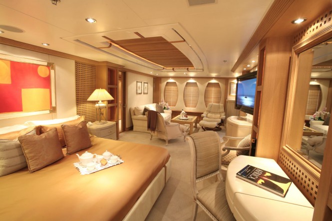 Superyacht MARLA -Master suite