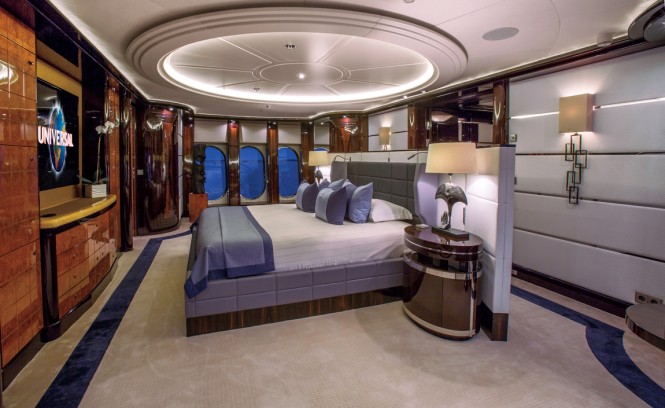 Luxury yacht DREAM - Master suite