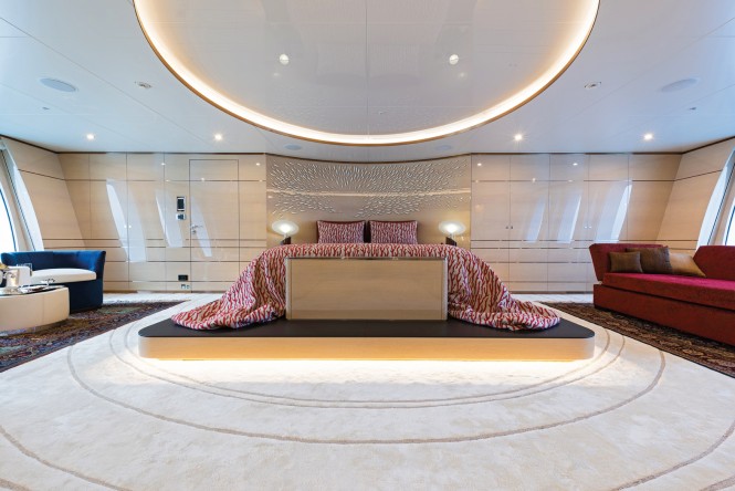 Luxury yacht IRIMARI - Master suite