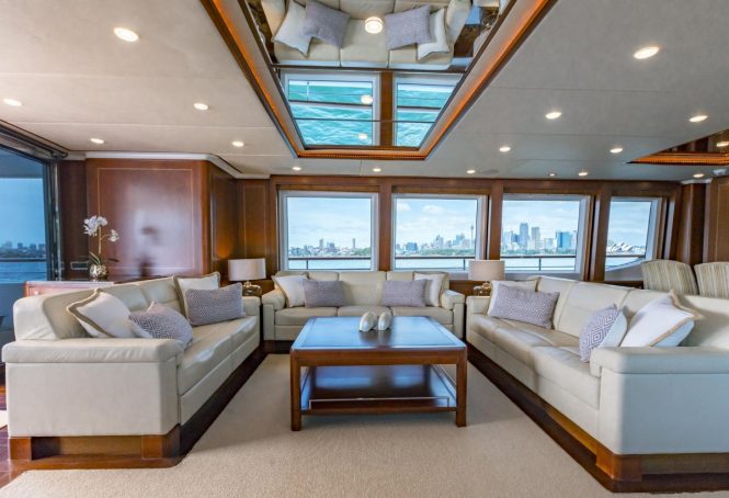 Luxury yacht MASTEKA 2 - Main salon