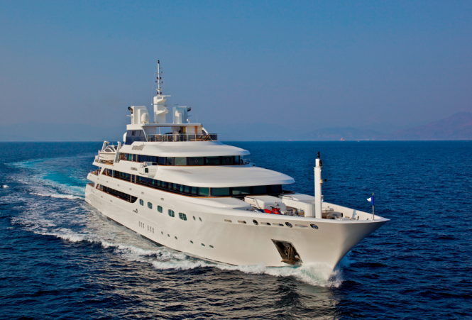 Luxury yacht OMEGA - Built by Mitsubishi
