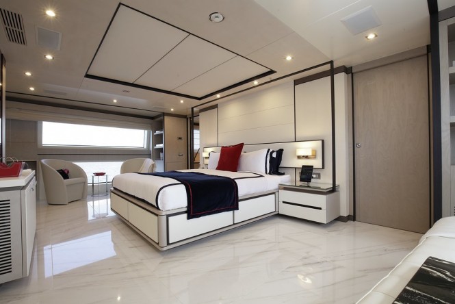 Luxury yacht WILLOW - Master suite