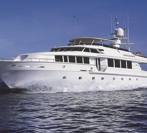 Charter M/Y Savannah in New England