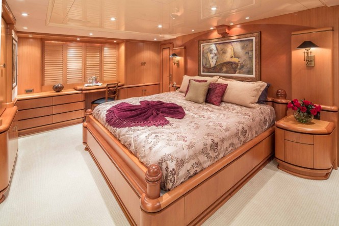 Motor yacht SAVANNAH - Master suite
