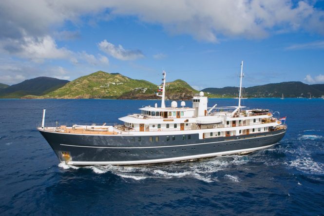 Motor yacht SHERAKHAN - Built by Vyuk