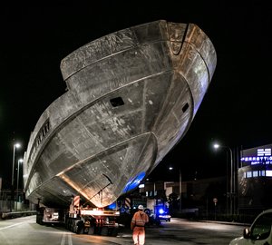 Construction update: Pershing 140 moved to Ancona shipyard