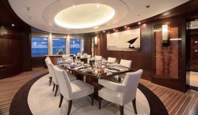 Superyacht DREAM - Formal dining area