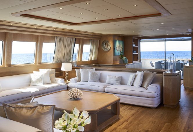 Luxury yacht DALOLI - Salon