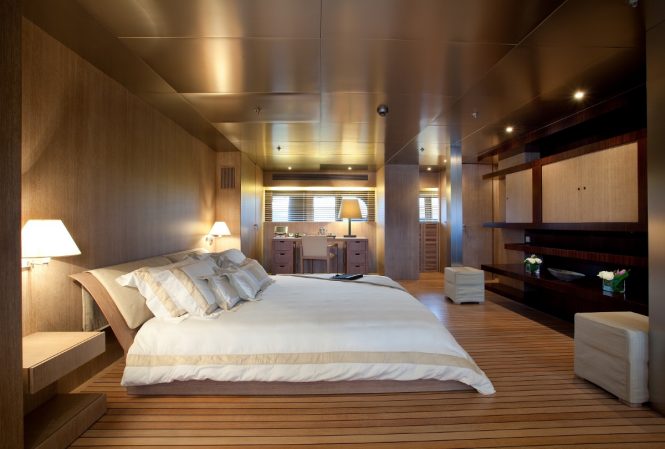Luxury yacht MARIU - Master suite