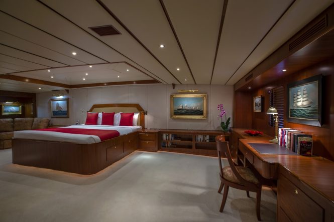 Luxury yacht NORTHERN SUN - Master suite