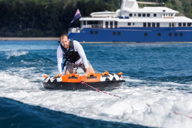 Luxury yacht NORTHERN SUN - Towable toys