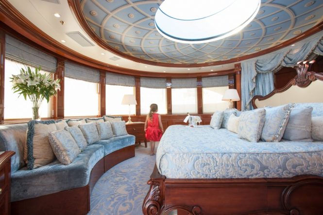 Luxury yacht ST DAVID - Master suite located forward of the main deck