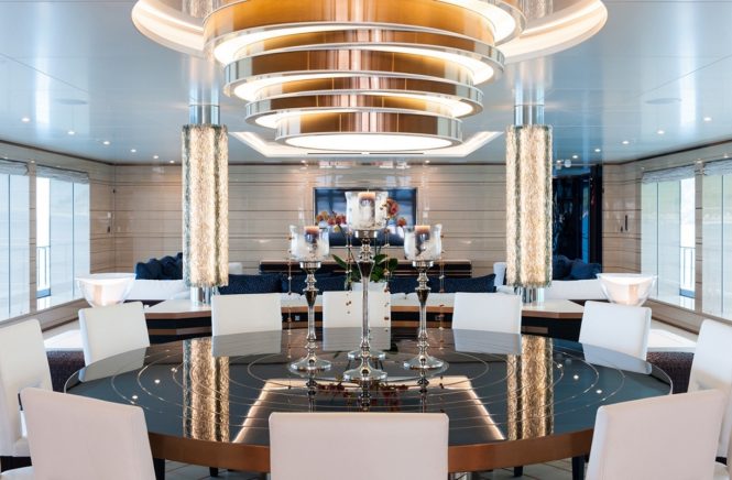 Motor yacht IRIMARI - Formal dining area within the open plan main salon