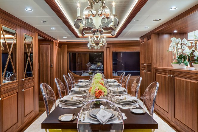 Superyacht ENDLESS SUMMER - Formal dining room