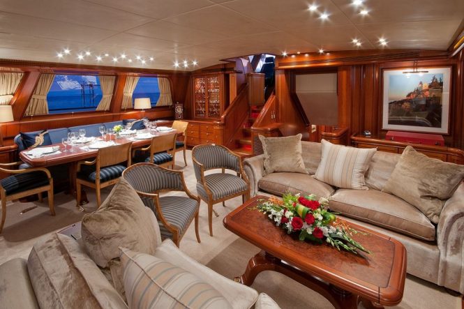 Superyacht HYPERION - Upper salon