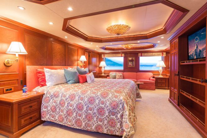 The Master suite aboard motor yacht MIM