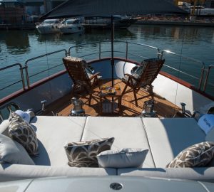 Charter M/Y Tail Lights in the Bahamas this December 