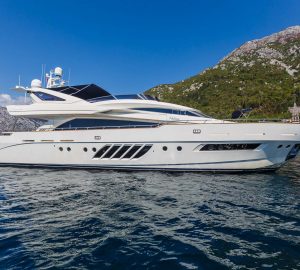Great Last-minute Early-Summer Charter Vacation Deals aboard 29m LADY MURA