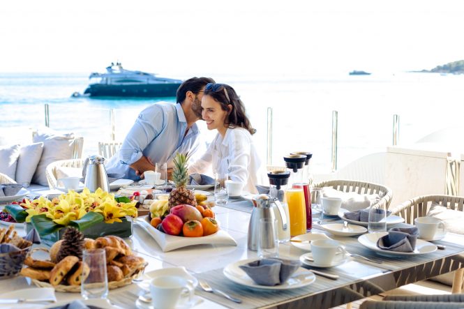 Al Fresco Breakfast with OURANOS