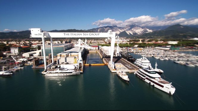 Amiral shipyard in Italy