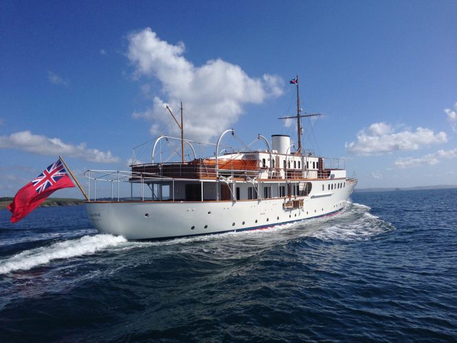 Classic Yacht Malahne