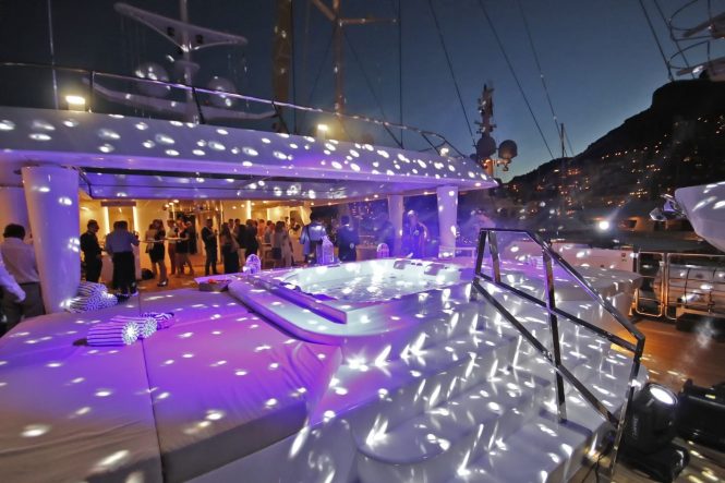Fantastic yacht for events and parties