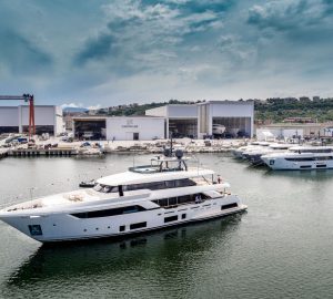 Ferretti Group launches 5th Custom Line Navetta 37