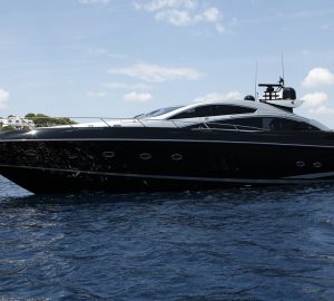 Jump aboard! Last minute charter deal with HOOLIGAN in the Balearics