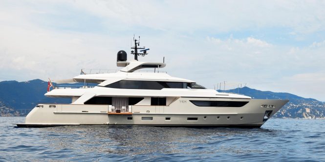 Y4H superyacht in the Mediterranean
