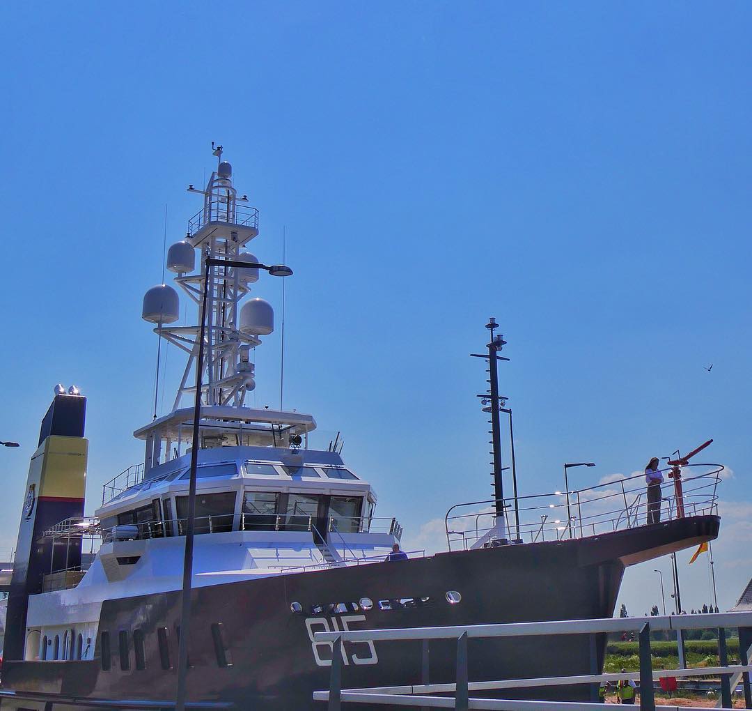 Feadship superyacht Sherpa. Photo credit Instagram:@robbie_reewijk