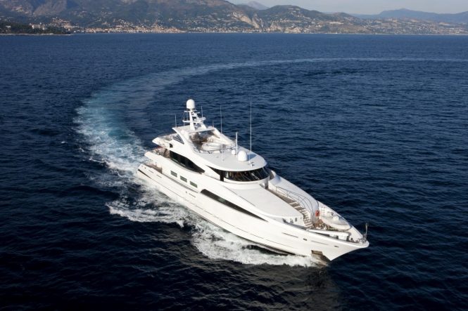 LA TANIA cruising the Mediterranean this summer