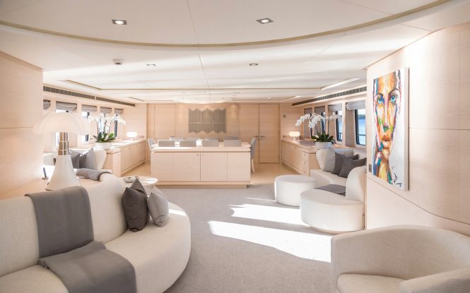 Light, fresh and inviting interiors