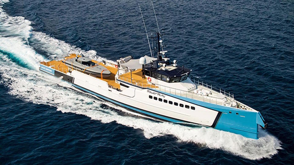 Yacht Support Vessel Power Play on sea trials — Yacht Charter