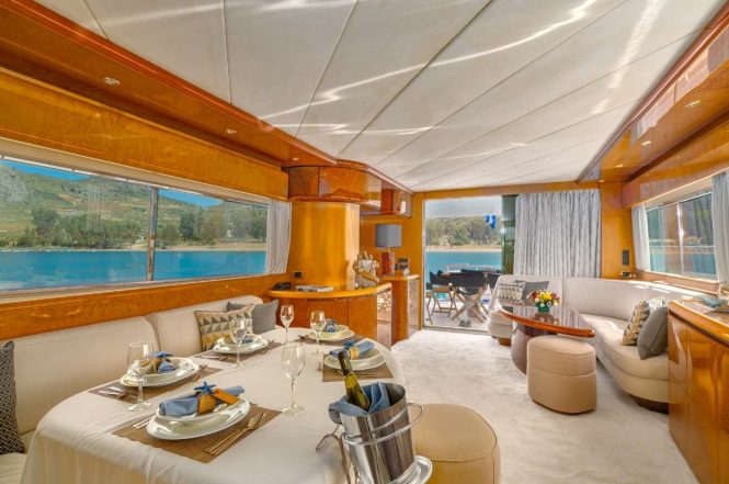 Saloon and interior dining area