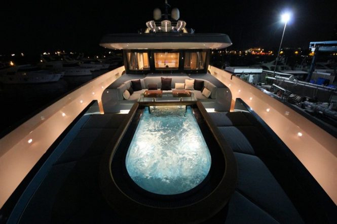 Amazing Jacuzzi deck