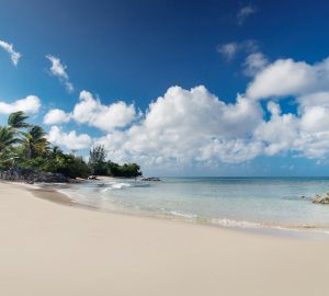 Heading South: How to make the most of the Winter 2018/19 Luxury Yacht Charter season