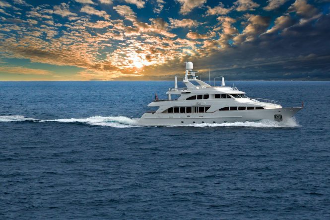 Luxury motor yacht SIETE
