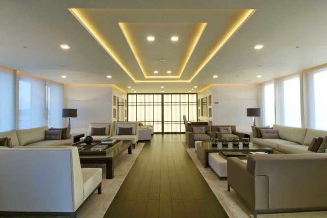 Modern and inviting interior design