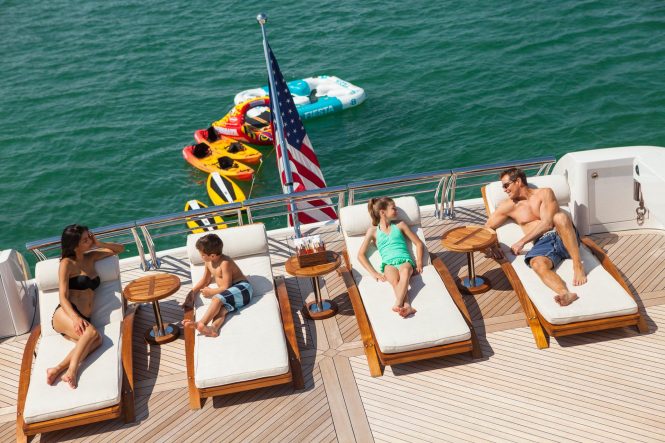 PLENTY OF SUNBATHING OPTIONS FOR BIG AND SMALL