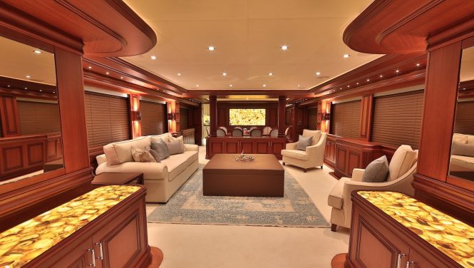 Saloon and dining area aft for gatherings and socialising