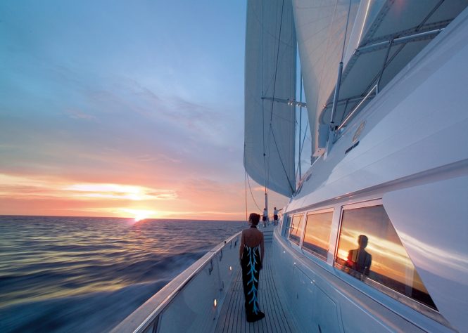 Side deck of the sailing yacht