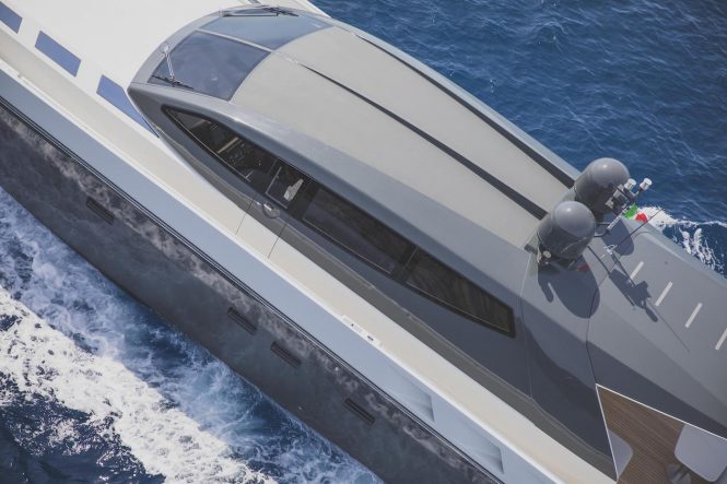 Otam 80HT motor yacht ATTITUDE detail