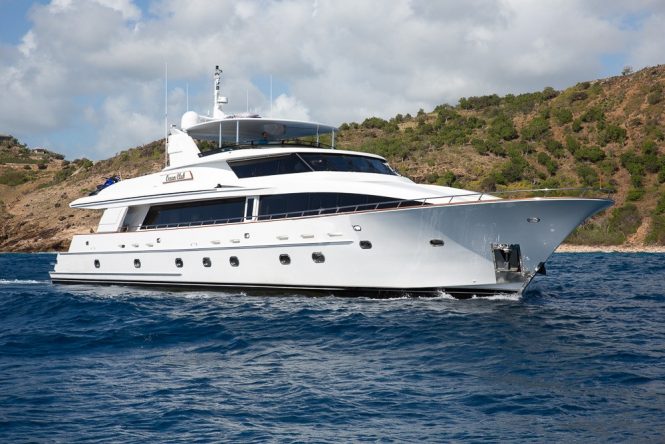 Ocean Club motor yacht