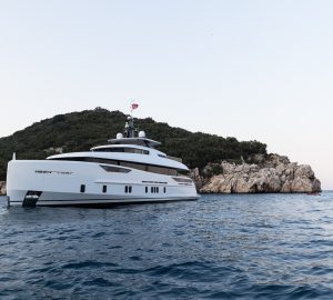 32m NOZOMI II superyacht under construction at Alia Yachts