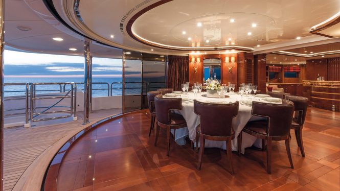 Upper Aft Deck Dining