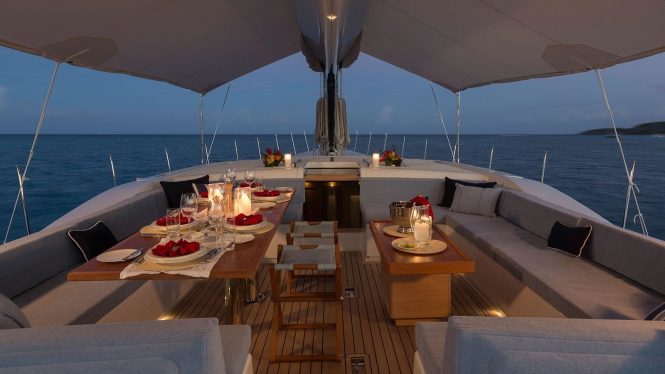 Alfresco dining aboard the luxurious sailing yacht FARFALLA